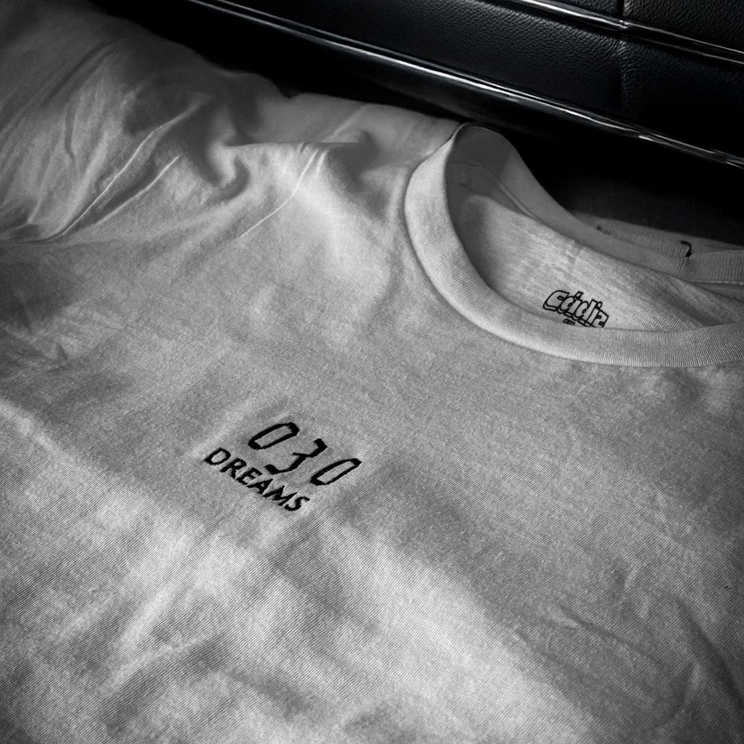 030 dreams tee.